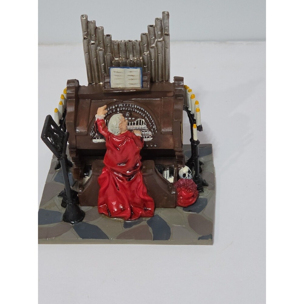 2006 Lemax 63551 Phantom Of The Opera Spooky Town "Table Accent" Halloween